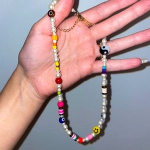 Y2K style beaded necklace